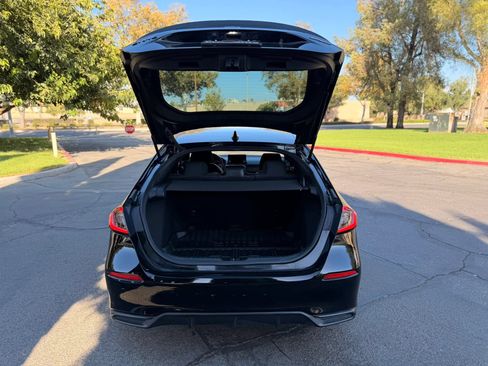 Used 2024 Honda Civic Sport image 9
