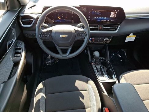 New 2026 Chevrolet TrailBlazer LT FWD image 7