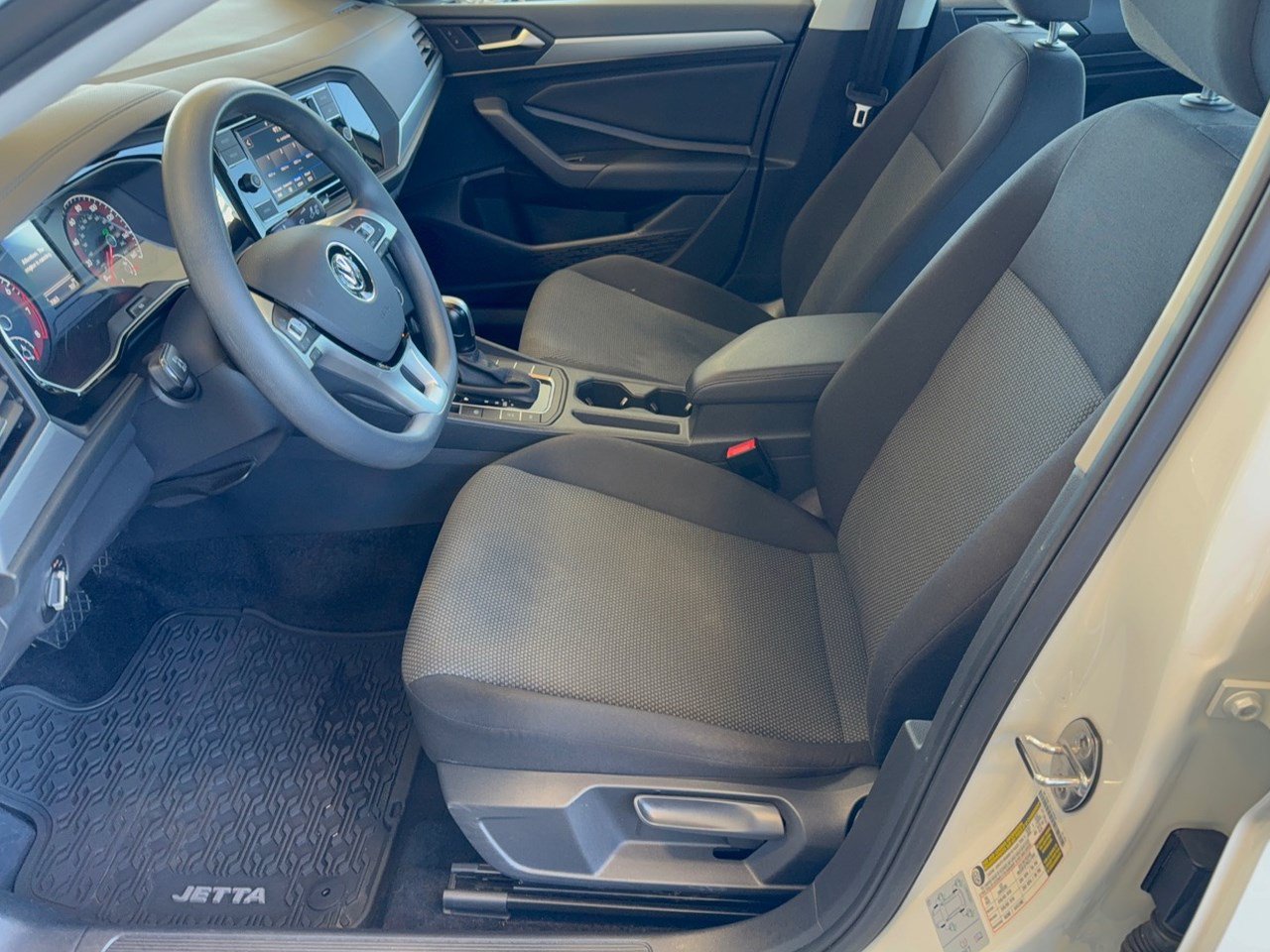 Used 2021 Volkswagen Jetta S w/ Driver Assistance Package FWD image 5