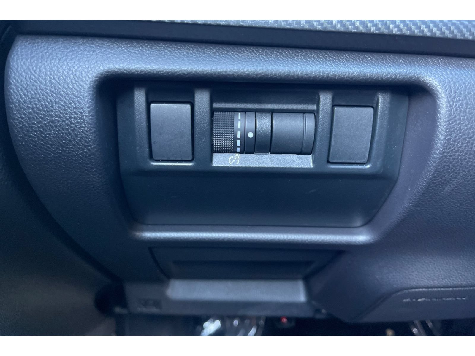 Certified 2026 Subaru Crosstrek 2.5i Premium AWD/4WD image 39