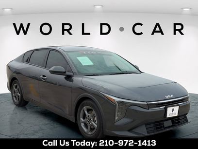 Certified 2025 Kia K4