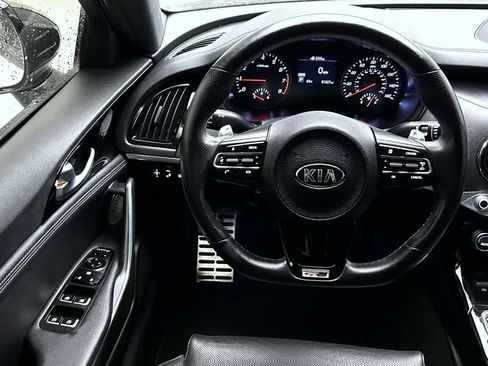 Used 2021 Kia Stinger GT-Line w/ Sun & Sound Package image 11