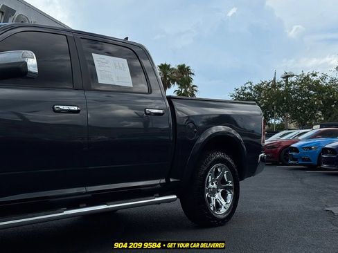 Used 2017 RAM 1500 Laramie w/ Convenience Group AWD/4WD image 5