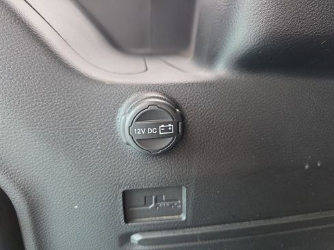 Certified 2025 Jeep Wrangler Unlimited Sport AWD/4WD image 11