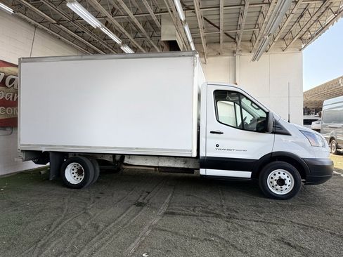 Used 2019 Ford Transit 350 156 DRW image 4
