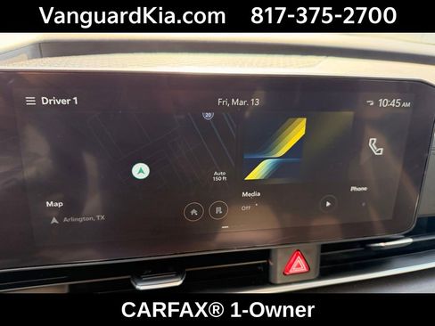 Certified 2025 Kia Carnival EX image 18