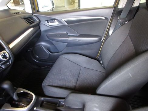 Used 2019 Honda Fit LX image 22