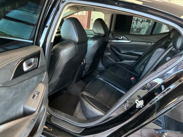 Used 2021 Nissan Maxima 3.5 SV w/ Floor Mat Group FWD image 25
