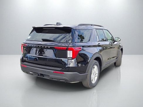New 2026 Ford Explorer Active image 5