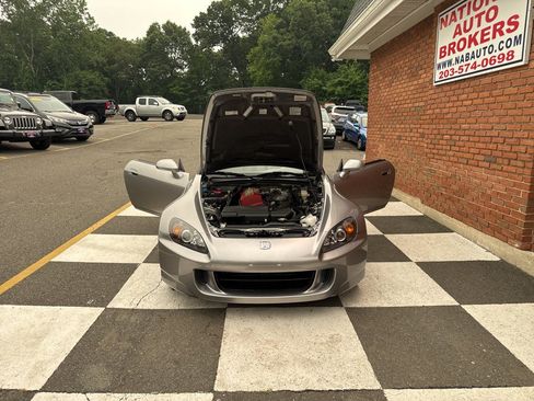Used 2004 Honda S2000 image 24