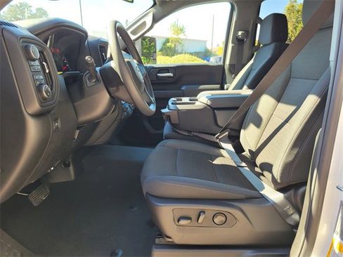 New 2026 Chevrolet Silverado 2500 Custom w/ Custom Value Package image 10