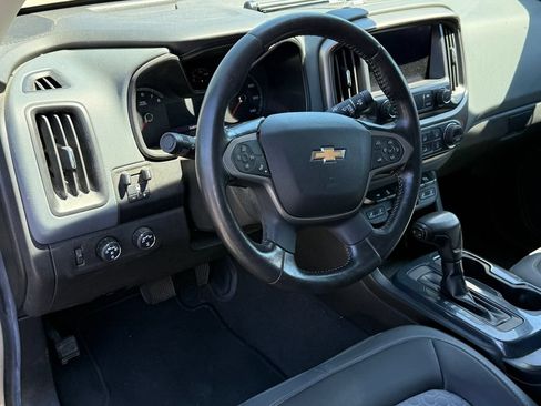 Used 2021 Chevrolet Colorado Z71 AWD/4WD image 25