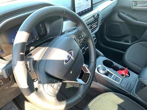 Used 2024 Ford Escape Active image 21