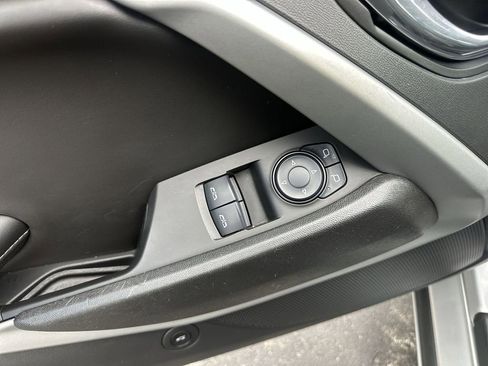 Used 2017 Chevrolet Camaro SS RWD image 13