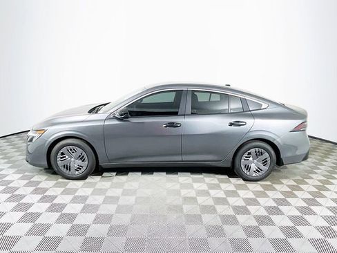 New 2026 Nissan Sentra S w/ Floor Mat Package FWD image 4