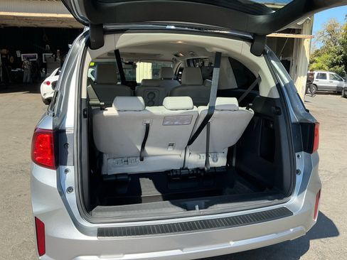 Used 2025 Honda Odyssey EX-L image 25