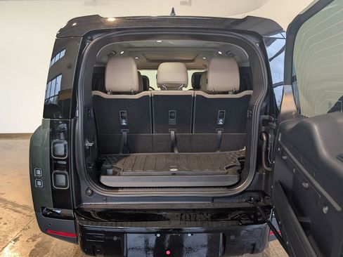 New 2026 Land Rover Defender 130 S image 5