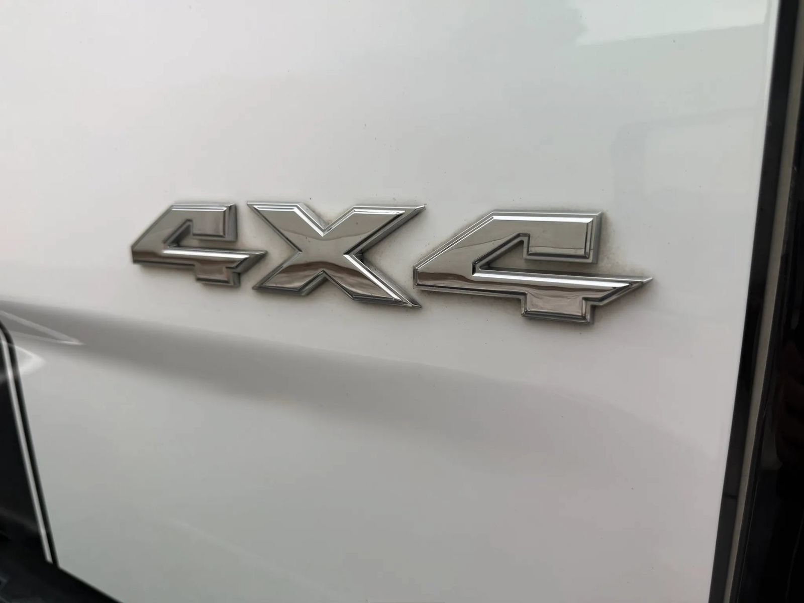 Used 2015 RAM 1500 Laramie Longhorn w/ Convenience Group AWD/4WD image 40