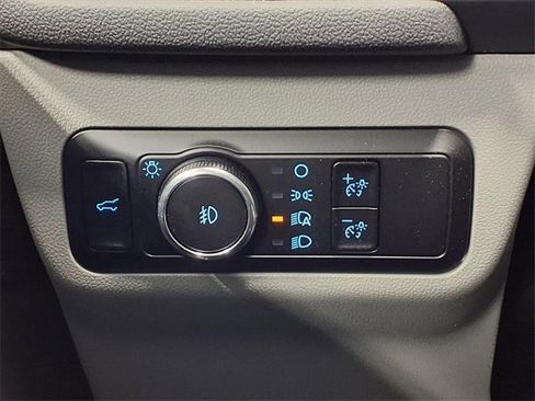 Certified 2023 Ford Escape Platinum w/ Premium Technology Package image 21