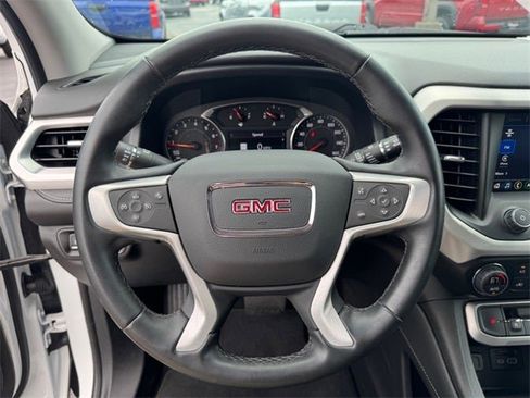 Used 2023 GMC Acadia SLT image 20