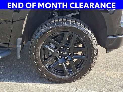Used 2024 Chevrolet Silverado 1500 LT Trail Boss w/ LT Trail Boss Premium Package AWD/4WD image 10
