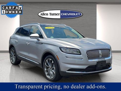 Used 2022 Lincoln Nautilus Reserve image 1