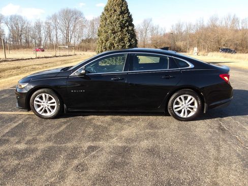 Used 2016 Chevrolet Malibu Hybrid w/ Driver Confidence Package image 10