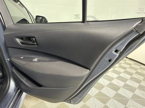 Used 2025 Toyota Corolla LE image 16