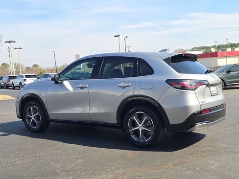 Used 2025 Honda HR-V EX-L image 5