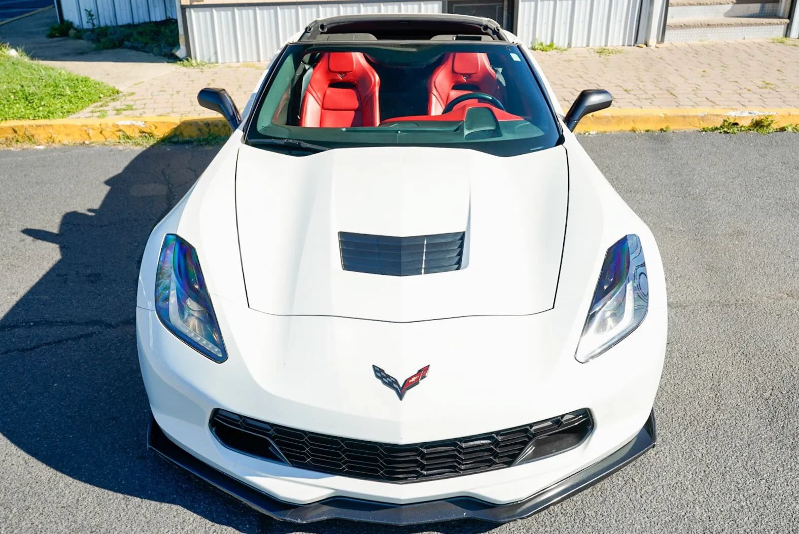 Used 2014 Chevrolet Corvette Stingray Coupe w/ Z51 3LT RWD image 2