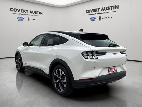 Used 2024 Ford Mustang Mach-E Select w/ Comfort Package Lite image 3