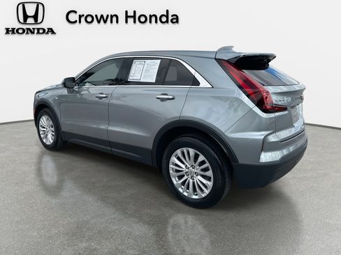 Used 2024 Cadillac XT4 Luxury image 4