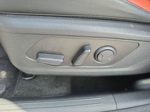 Used 2023 Kia Sportage SX image 30