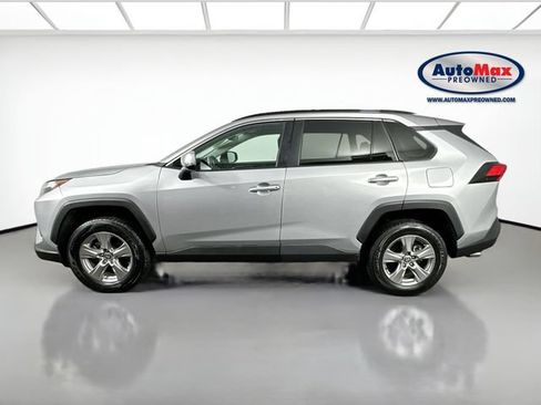 Used 2024 Toyota RAV4 XLE AWD/4WD image 8