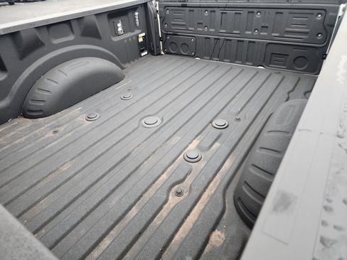 Used 2025 Ford F250 Lariat w/ Lariat Ultimate Package image 11