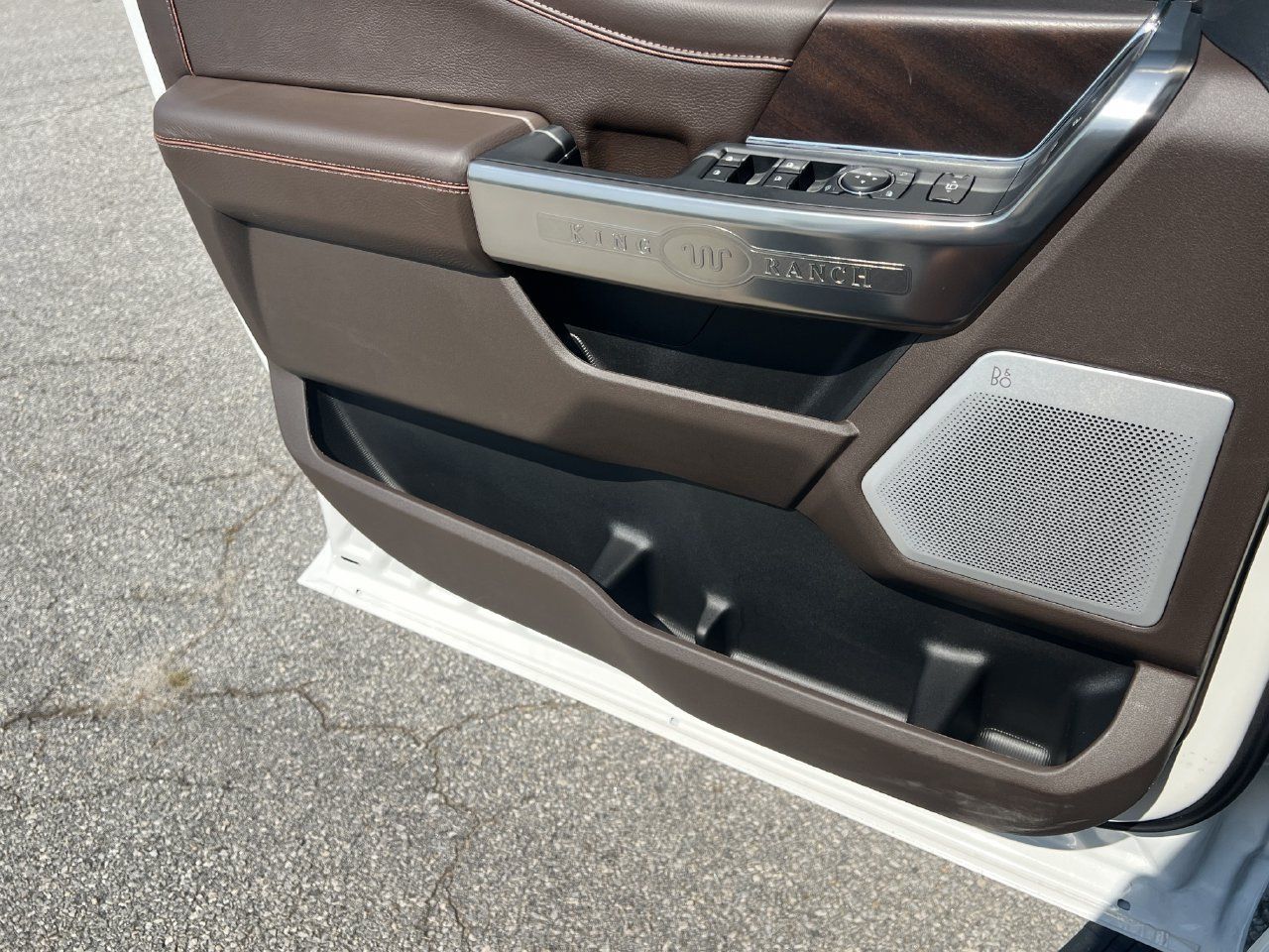New 2027 Ford F250 4x4 Crew Cab Super Duty image 18