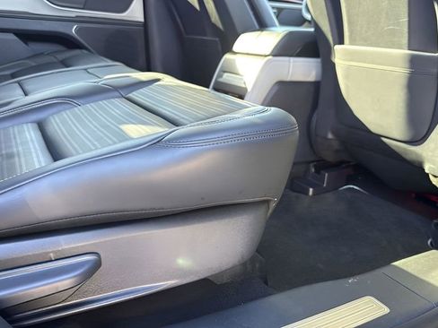 Used 2024 Lincoln Nautilus Reserve image 27