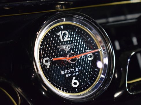 New 2026 Bentley Flying Spur Plug-In Hybrid image 33