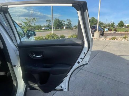 Used 2024 Honda HR-V LX image 29