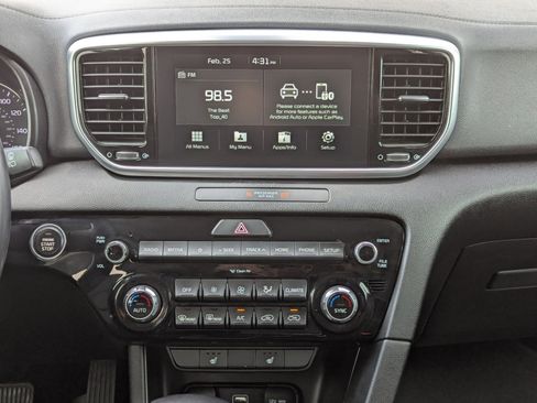 Used 2020 Kia Sportage EX image 18