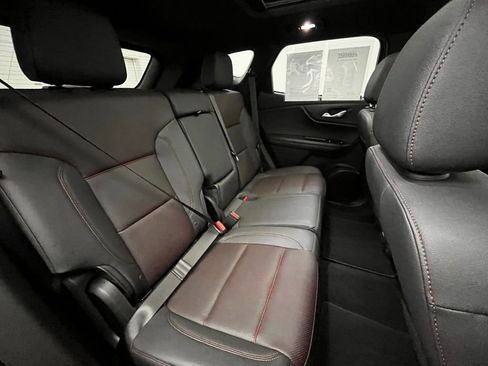Used 2024 Chevrolet Blazer RS w/ Enhanced Convenience Package image 34