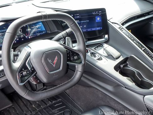 Used 2024 Chevrolet Corvette Stingray Preferred Cpe w/ Battery Protection Package RWD image 10