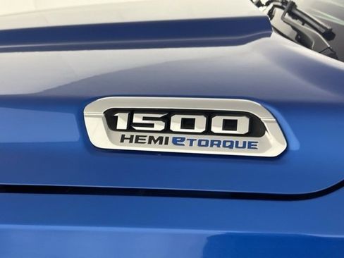 Certified 2022 RAM 1500 Laramie image 12