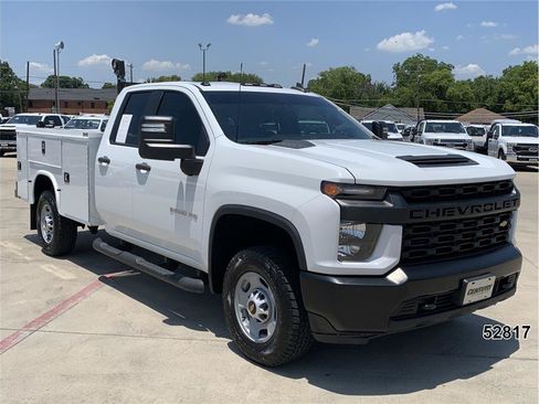 Used 2021 Chevrolet Silverado 2500 W/T w/ WT Fleet Convenience Package AWD/4WD image 3