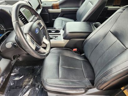 Used 2018 Ford F150 Lariat w/ Equipment Group 501A Mid