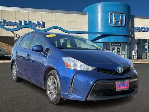 Used 2017 Toyota Prius V Two w/ Carpet Mat Package FWD image 1