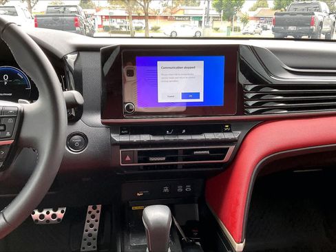 Used 2026 Toyota Camry SE w/ Convenience Package FWD image 34
