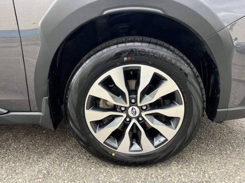 Used 2023 Subaru Outback Touring image 10