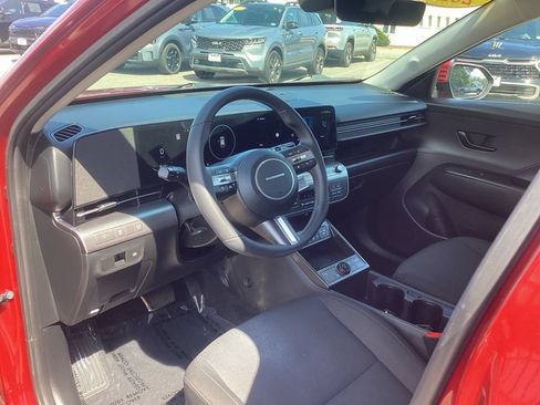 Used 2024 Hyundai Kona SEL w/ Convenience Package AWD/4WD image 13