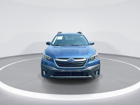 Used 2021 Subaru Outback Premium w/ Popular Package #1 AWD/4WD image 3